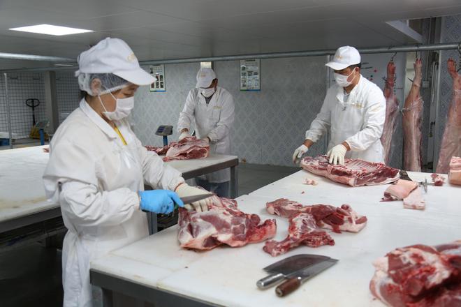 餐饮管理公司：市场新动力与上海中腾食品典范(图3)