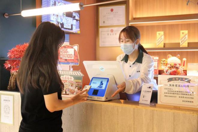 团餐掘金战社会餐饮品牌如何携手客如云收银一体机破局(图1)
