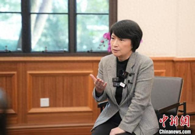 华东师范大学梅兵：进一步加强家庭教育 让家长和孩子共同成长(图1)
