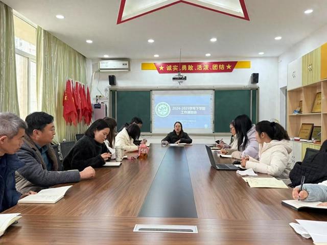 郑州高新区莲花街小学系列行动保食品安全(图1)