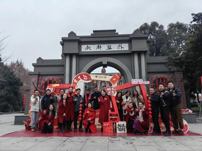 封面人物丨“有味道”的学校什么样？她用20年诠释“教育即生活”(图10)