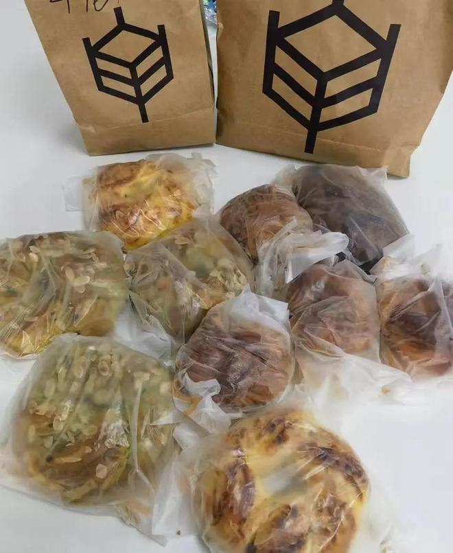 “店还没开业就倒闭了”！盘点2024年餐饮业6大“枪口”品类！(图10)