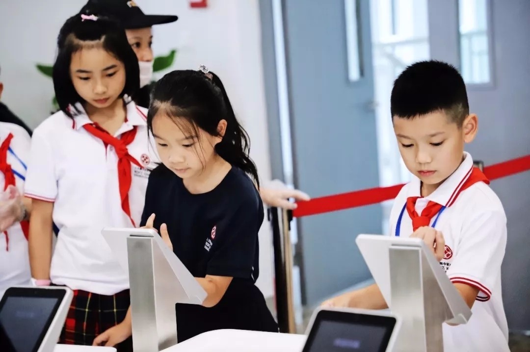 浅谈学校饭堂承包(图1)