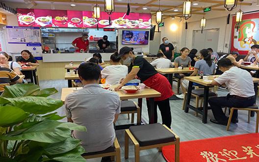 2024年餐饮业新风口揭秘：是挑战还是黄金机遇？(图1)