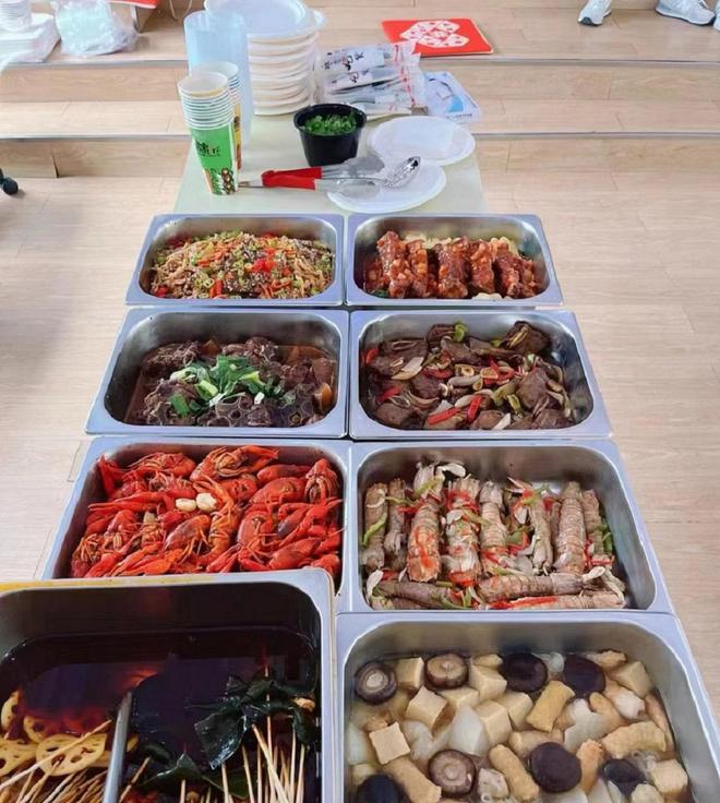 食堂腾厨食品品牌式承包后勤保障的坚强后盾(图2)