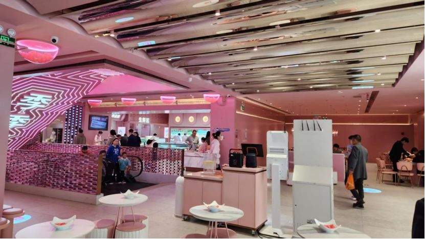 从孤儿到火锅女王：25年坚守平价基因开店466家干成江西第一(图2)