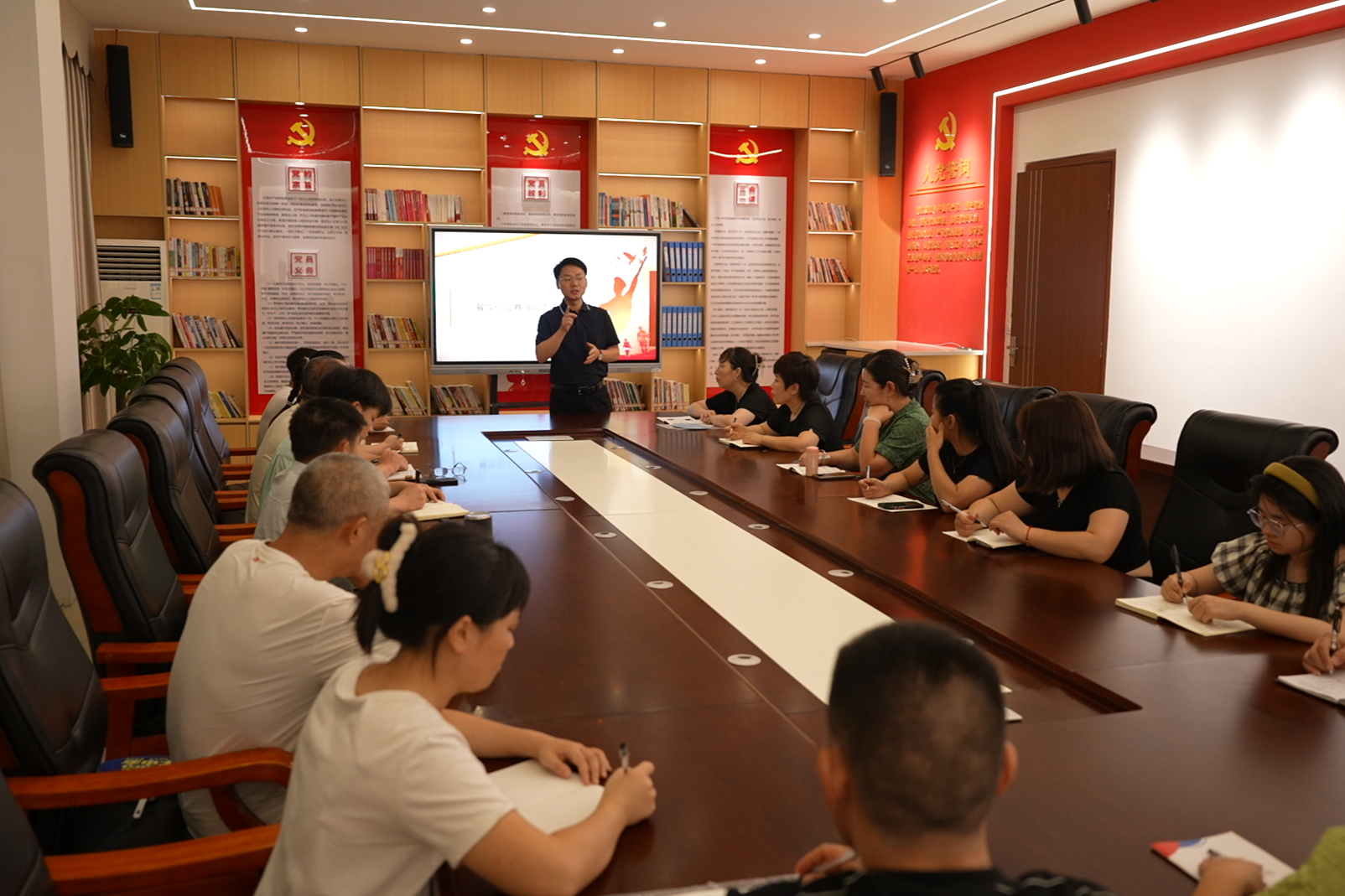 家乡有我的新事业 孙川鄂：一锅红汤“沸腾”返乡创业梦(图3)