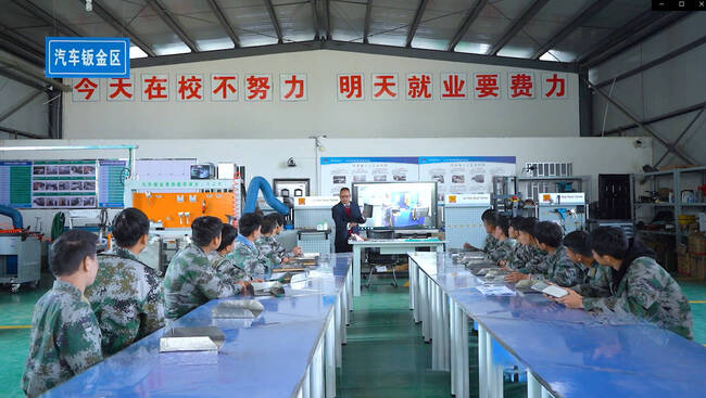 武定县走出职业教育发展新路径(图1)