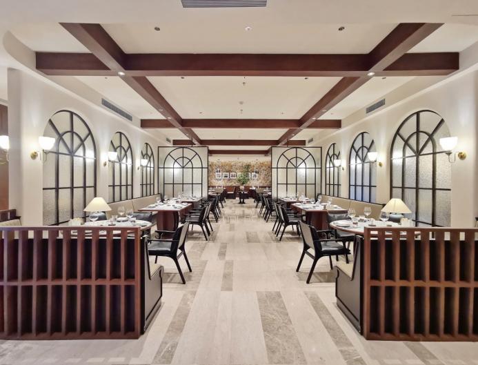 海天之间一啖鲜——海天金融中心酒店“怡鲁鲜”餐厅开启青岛本味新章(图4)