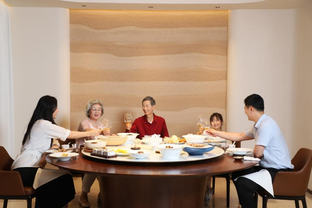 海天之间一啖鲜——海天金融中心酒店“怡鲁鲜”餐厅开启青岛本味新章(图7)