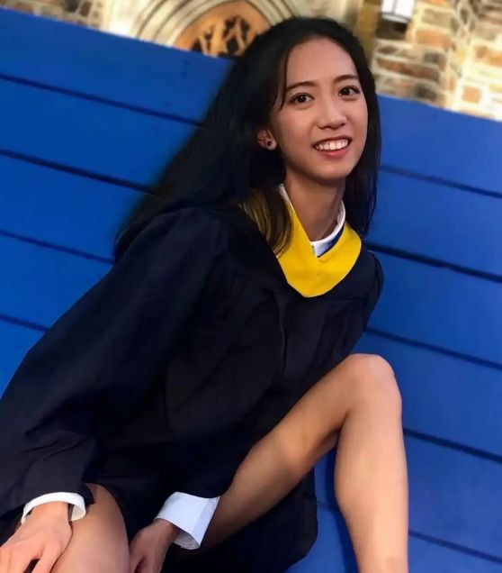 硬凹寒门人设的哈佛蒋小姐翻车：她所谓的励志经历越扒越讽刺(图5)