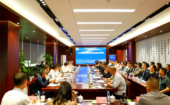 沿着高速看江西国企百名主播引爆千万流量仙女湖如何靠“职人矩阵”破局文旅寒冬？(图1)