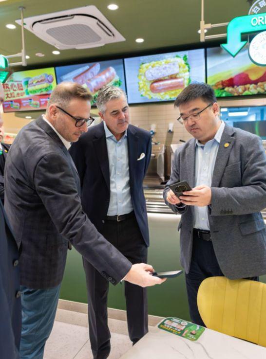 专访 对手纷纷“让股”换增长 赛百味全球CEO访华曝光外资餐饮生存新法则(图4)