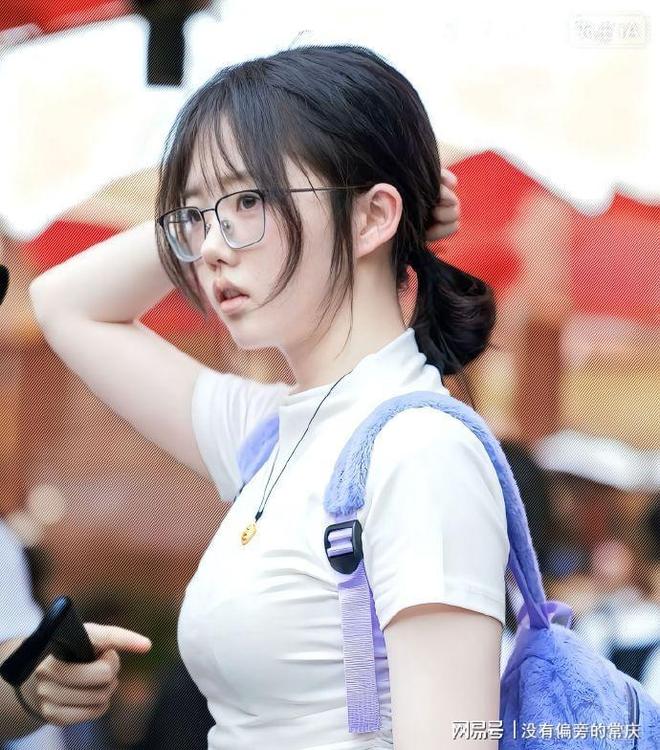 必须严惩！校领导硬薅食堂330万全是学生20元餐费里抠出来的(图6)