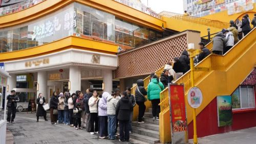 26店齐开排队超千桌！“烤肉排队王”打响开年第一枪(图1)