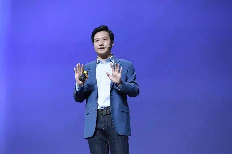 个人IP祛魅小米营销策略悄然变化(图1)